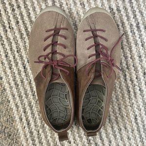 Keen Casual Tie Shoes, Suede and Leather